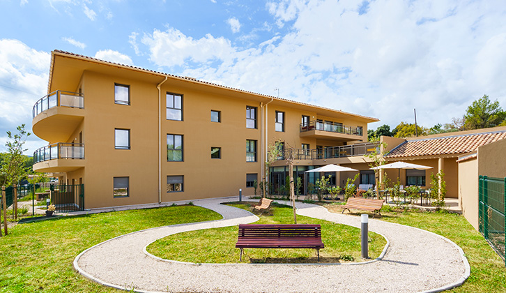 Maison de retraite médicalisée La Bastide du Grand Vallat DomusVi Maison de retraite médicalisée La Bastide du Grand Vallat DomusVi